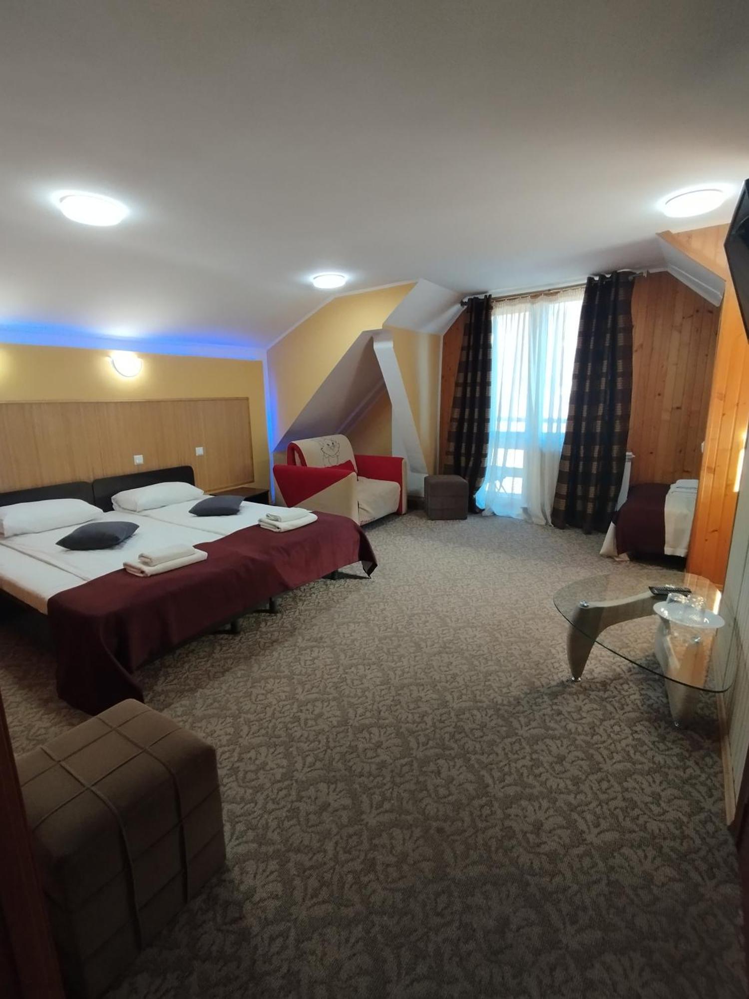 Zdybanka Hotel Bukovel Exterior photo